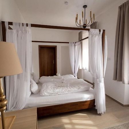 Penzion Stara Posta Hotel Kovalovice Bagian luar foto